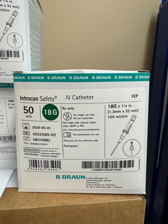 4252560-02 - Introcan Safety IV Catheter 18G x 1¼ in. (1.3mm x 32mm)