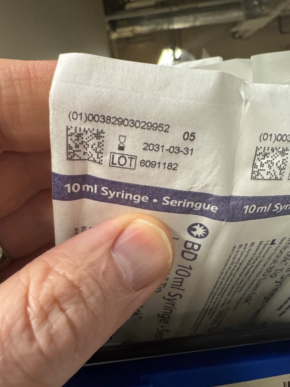 302995 - SYRINGE 10ML LL S/C 200